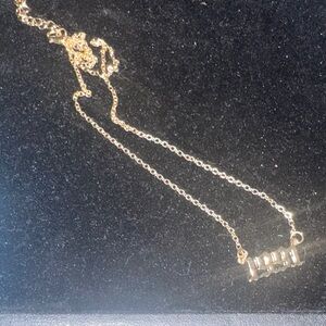 Elegant Gold Necklace 1991